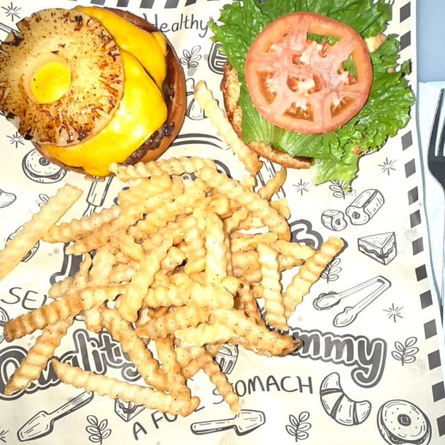 Maui Wowie Burger.