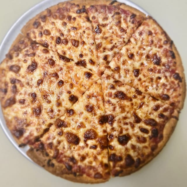 10" GF Cheese Pizza.