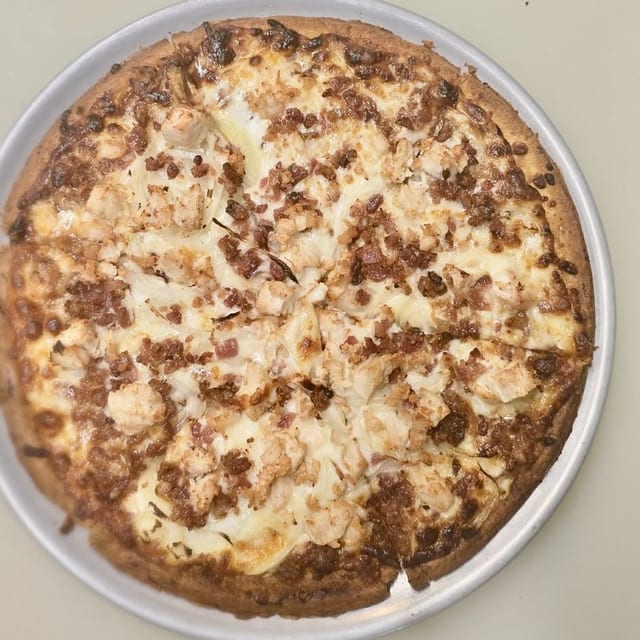 10" GF BBQ Chicken.